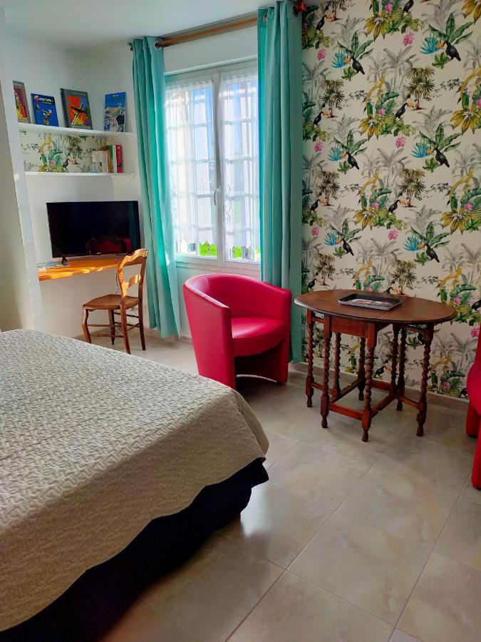Petit Chatelet Bis Hirel Kültér fotó