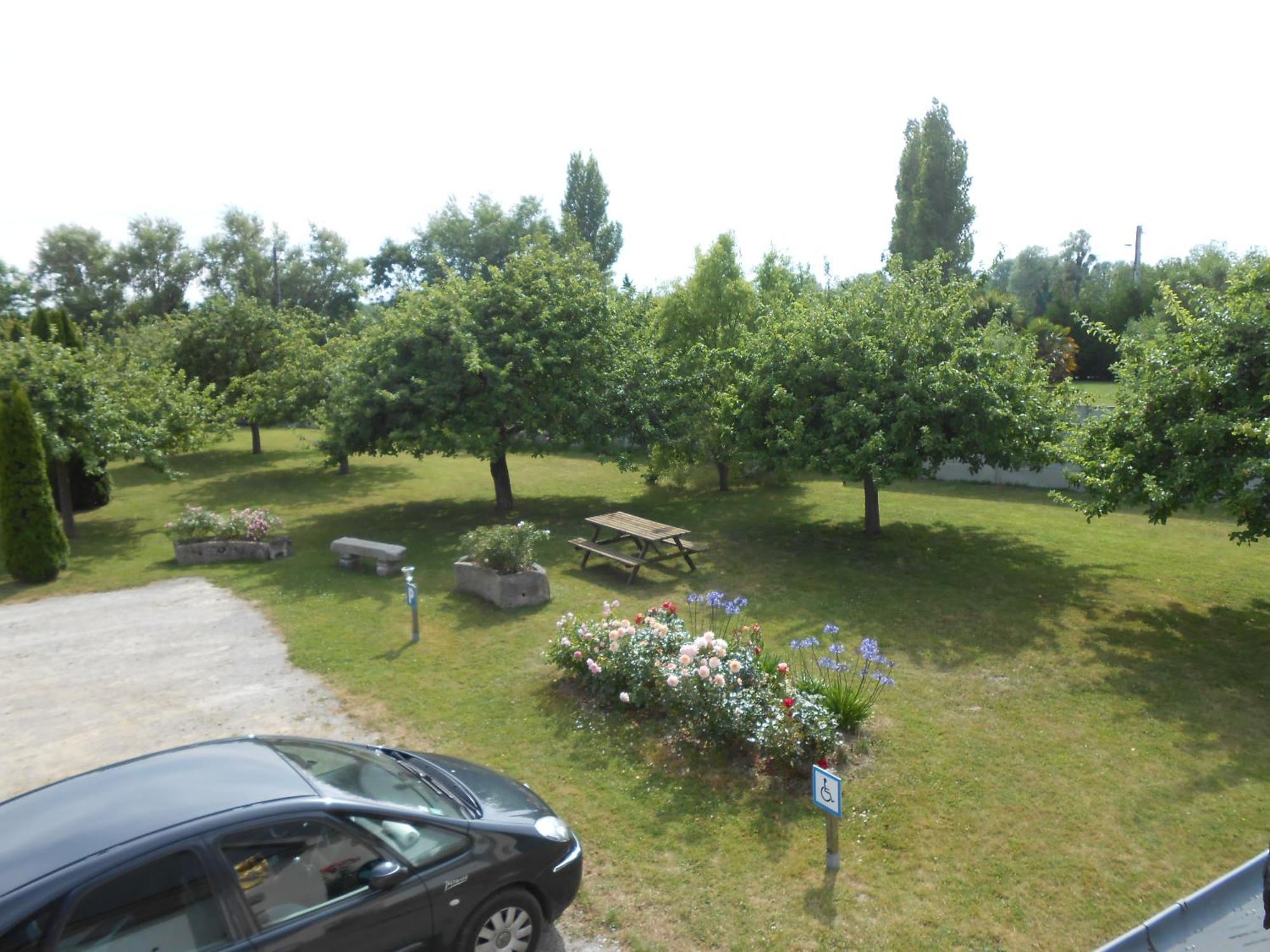 Petit Chatelet Bis Hirel Kültér fotó