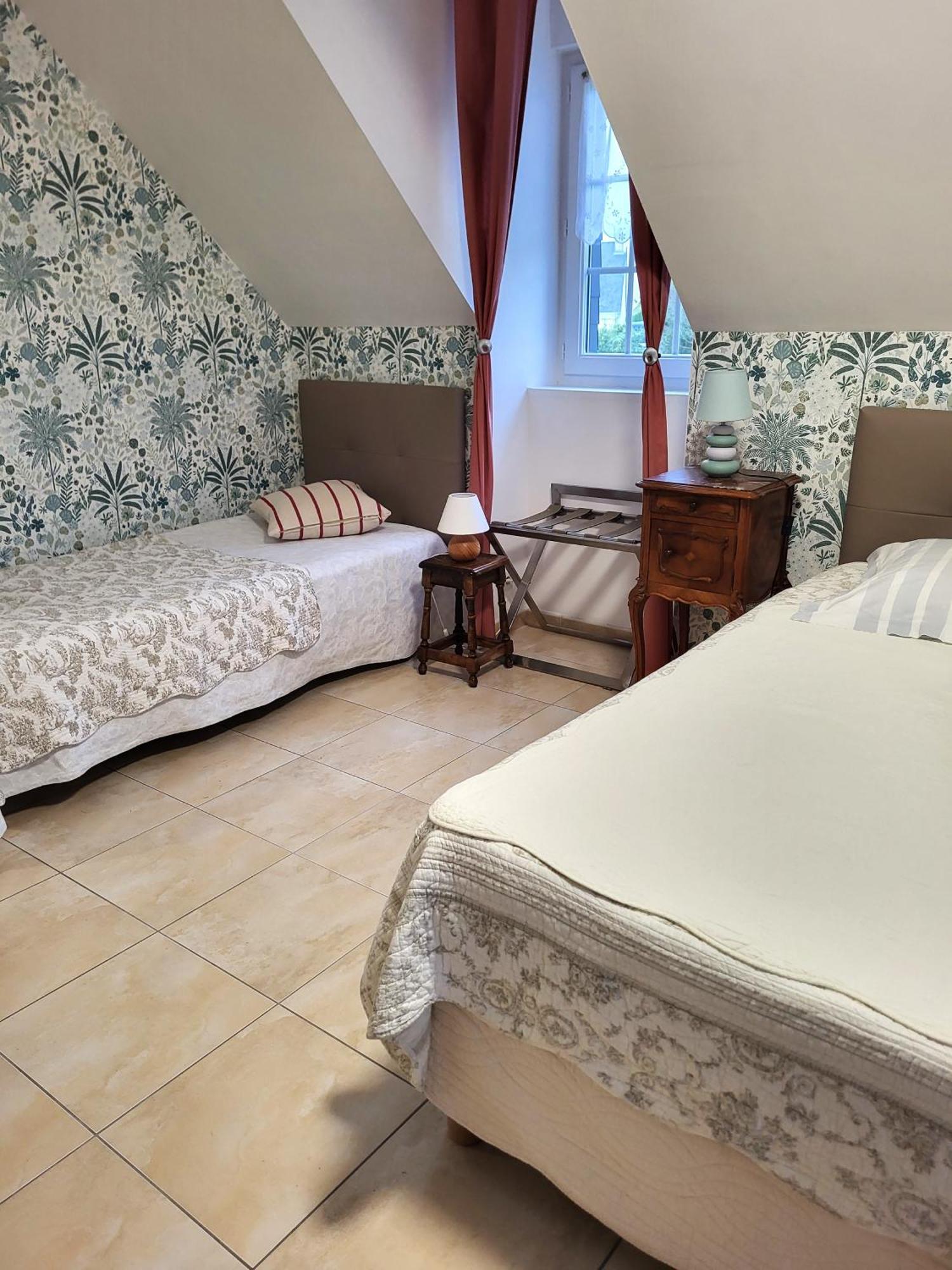 Petit Chatelet Bis Hirel Kültér fotó