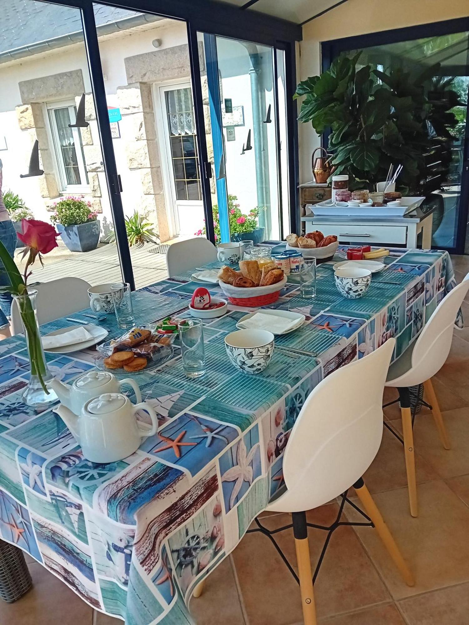 Petit Chatelet Bis Hirel Kültér fotó