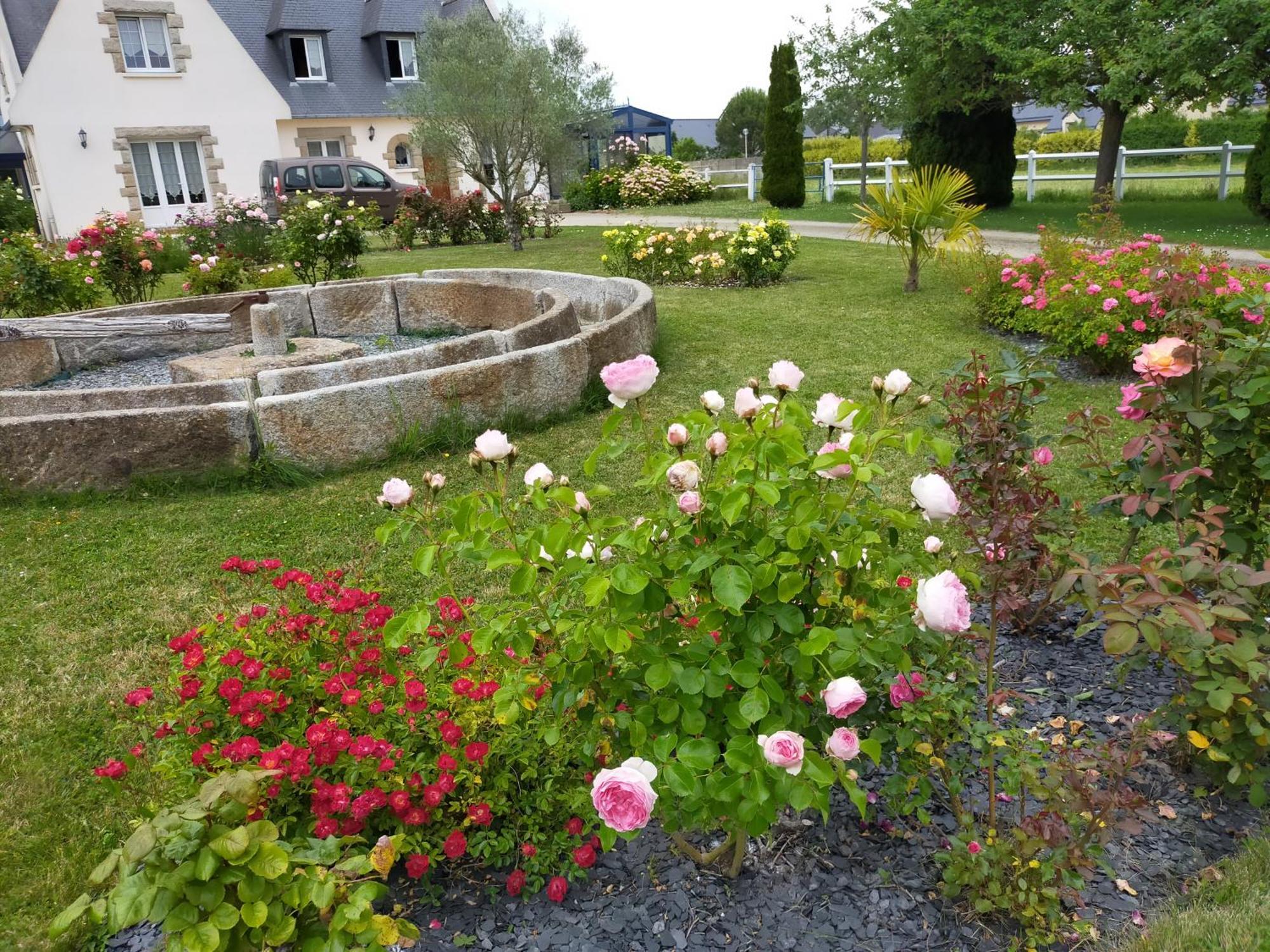 Petit Chatelet Bis Hirel Kültér fotó